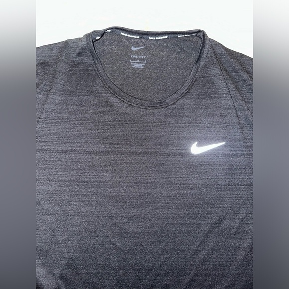 Nike Men's Dri FIT Miler Running T-Shirt Size Large - Picture 5 of 5